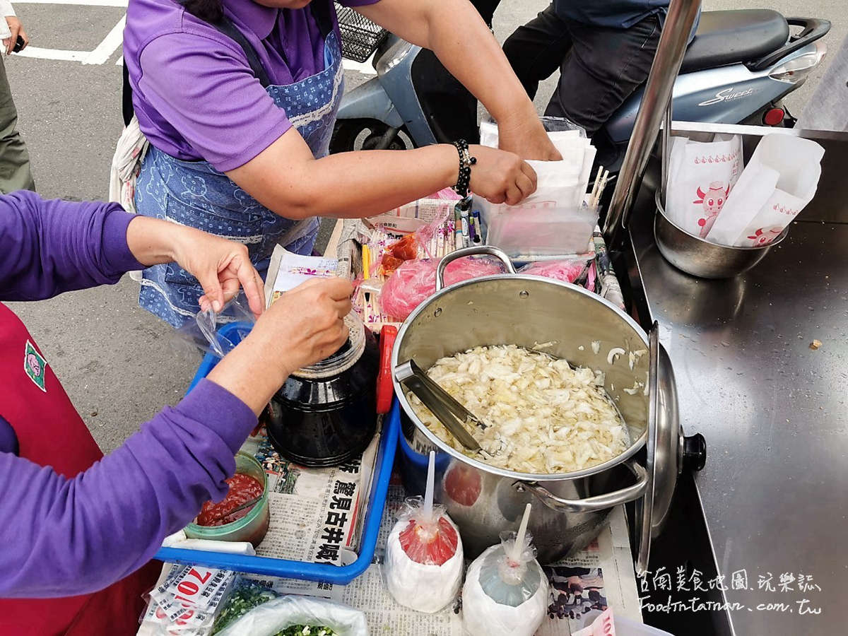 台南南區在地人必推薦平價美食小吃下午茶點心-鹽埕北極殿臭豆腐