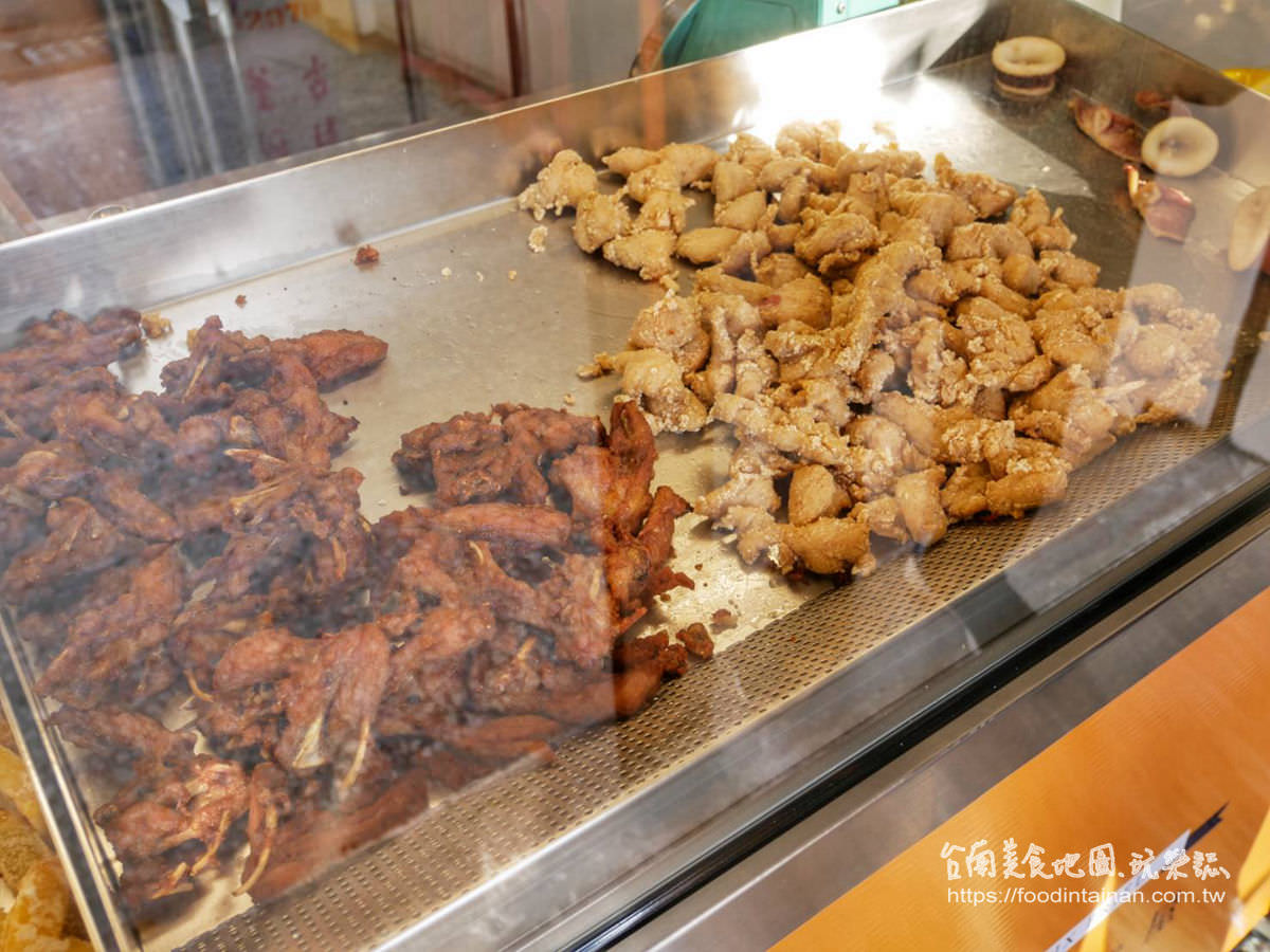 台南南區推薦平價美味獨家醃料鹽酥雞專賣店-鳳凰來手作炸雞屋-金華店